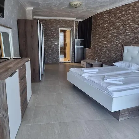 Deluxe Gallery 2 * Słoneczny Brzeg