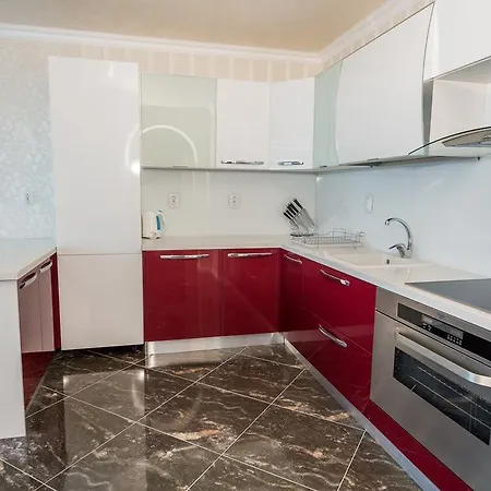 Apartament Deluxe Gallery 2 *