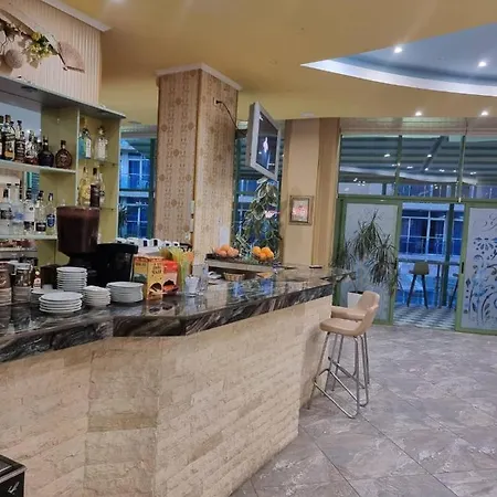 Deluxe Gallery 2 * Солнечный берег