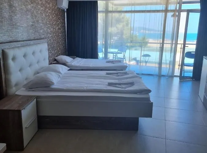 Deluxe Gallery 2 דירה