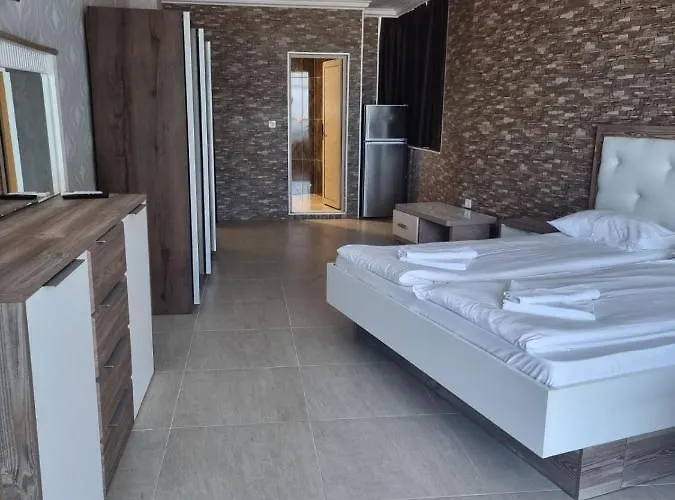 Deluxe Gallery 2 * Σάνι Μπιτς