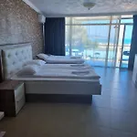 Deluxe Gallery 2 דירה